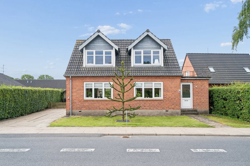 Property image number 2