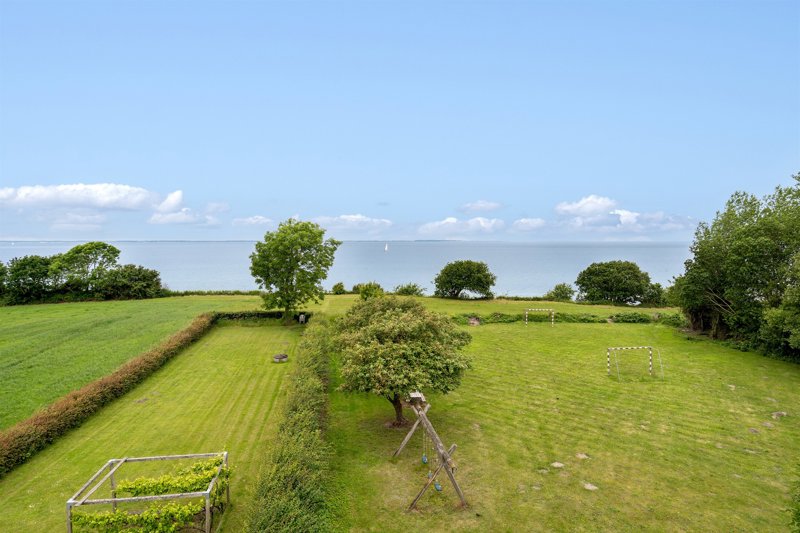 Property image number 2