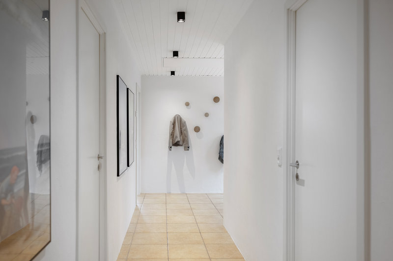toggle-gallery-image