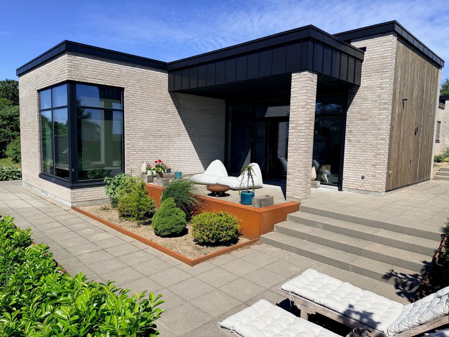 Villa på Bakkehældet 2 9800 Hjørring.