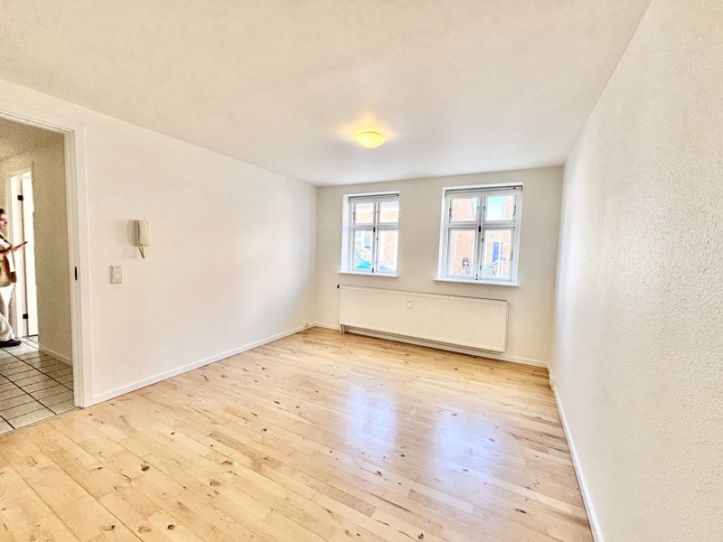 Property image number 8