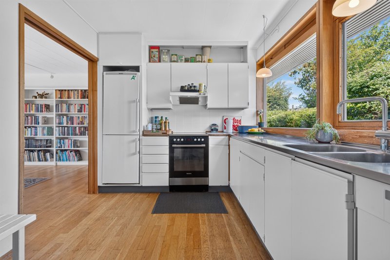 Property image number 8