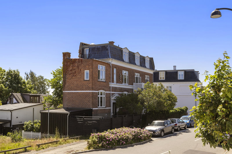 Property image number 2