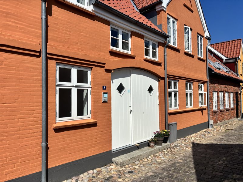 Property image number 2