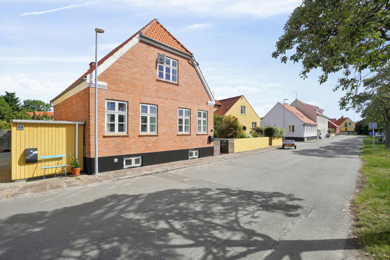 Property image number 2