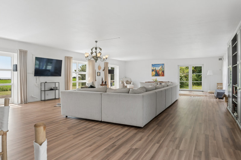 Property image number 8