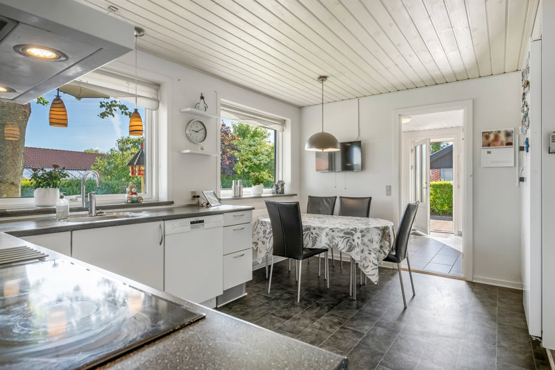 Property image number 3