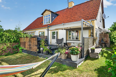 3V’er med privat have og byhusstemning