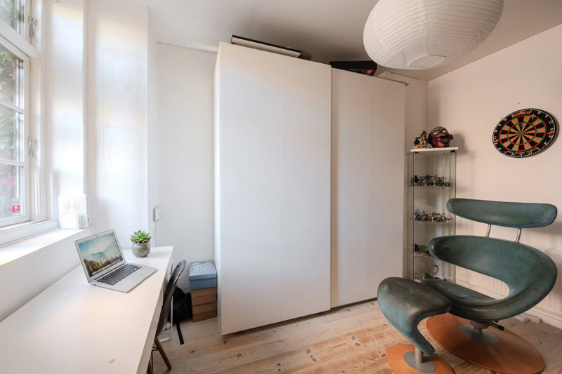 toggle-gallery-image