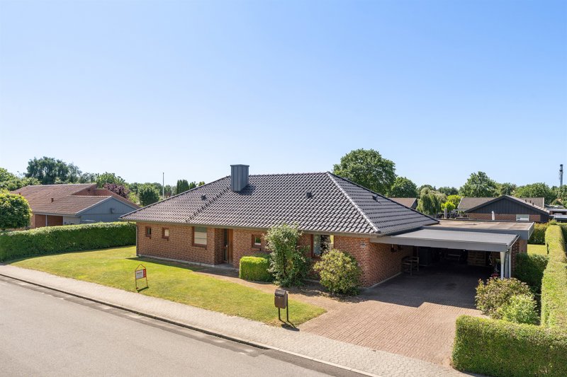 Property image number 1