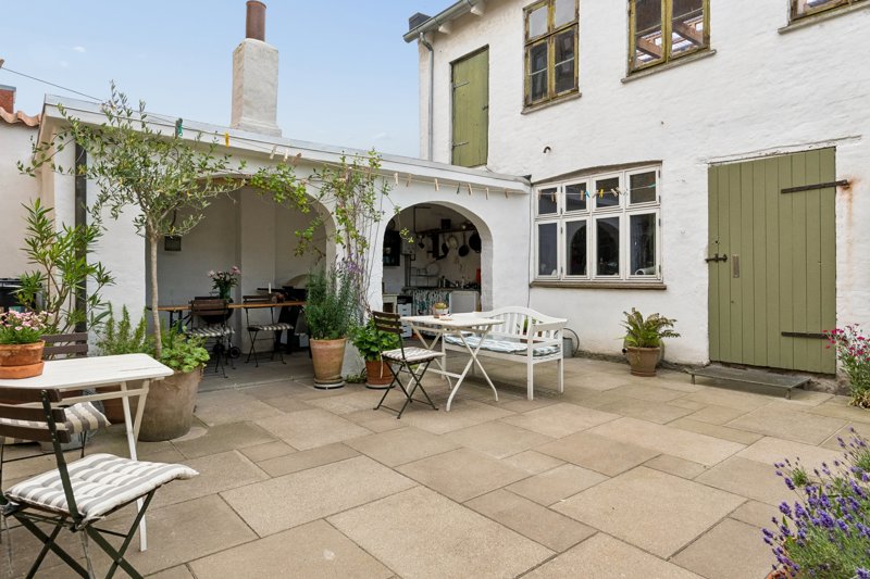 Property image number 2