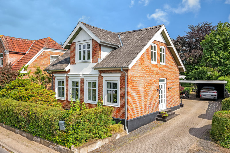 Property image number 1