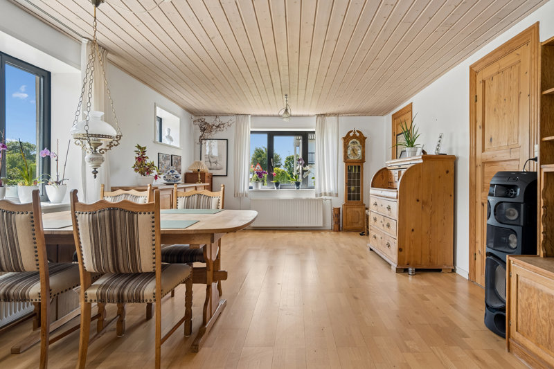 Property image number 9