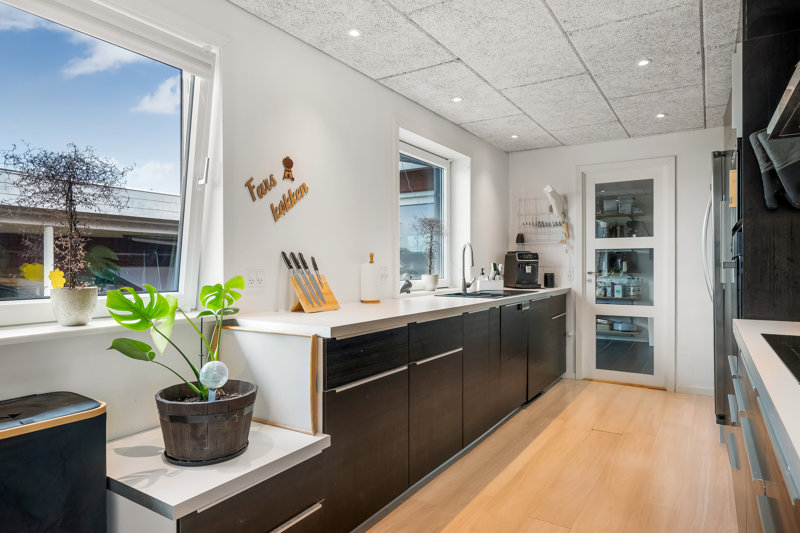 Property image number 8