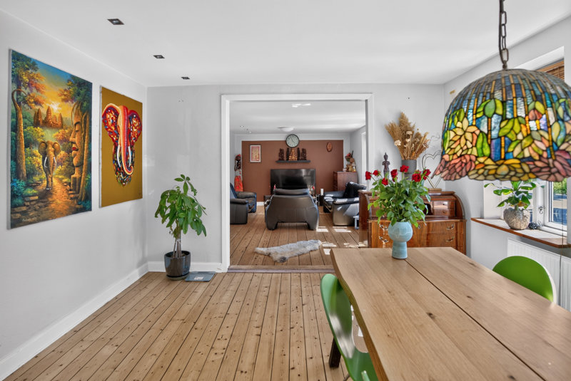 Property image number 2