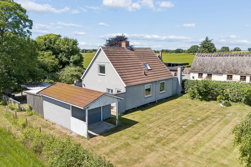Property image number 2