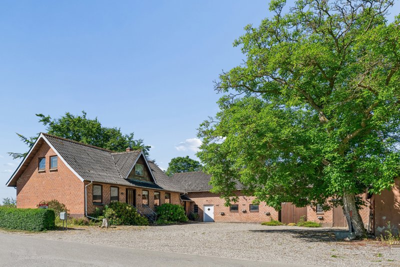 Property image number 2