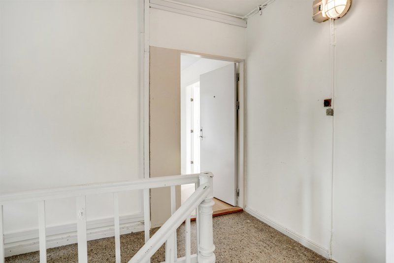 Property image number 2