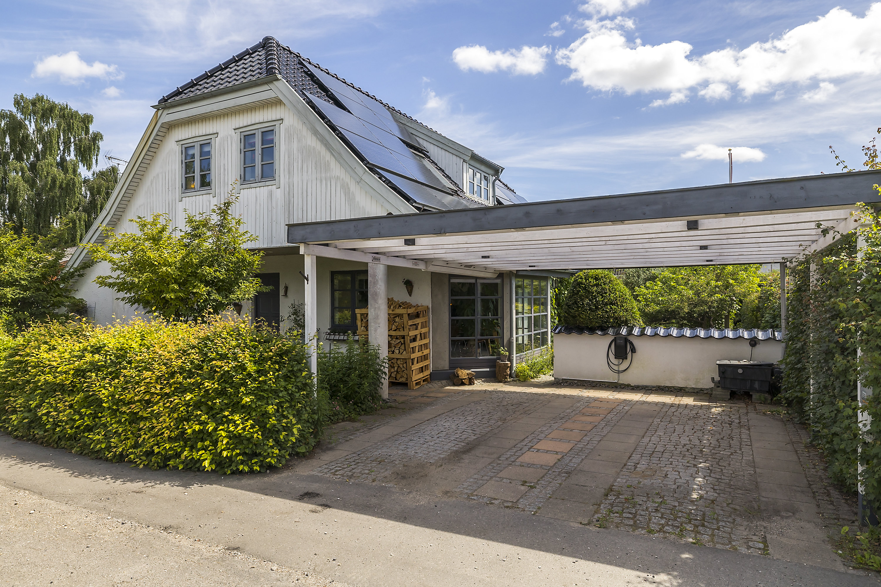 House, 150 m², land 479 m²