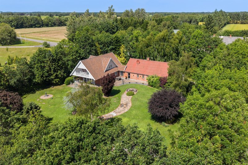 Property image number 2