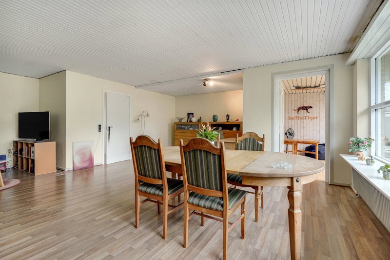 Property image number 8