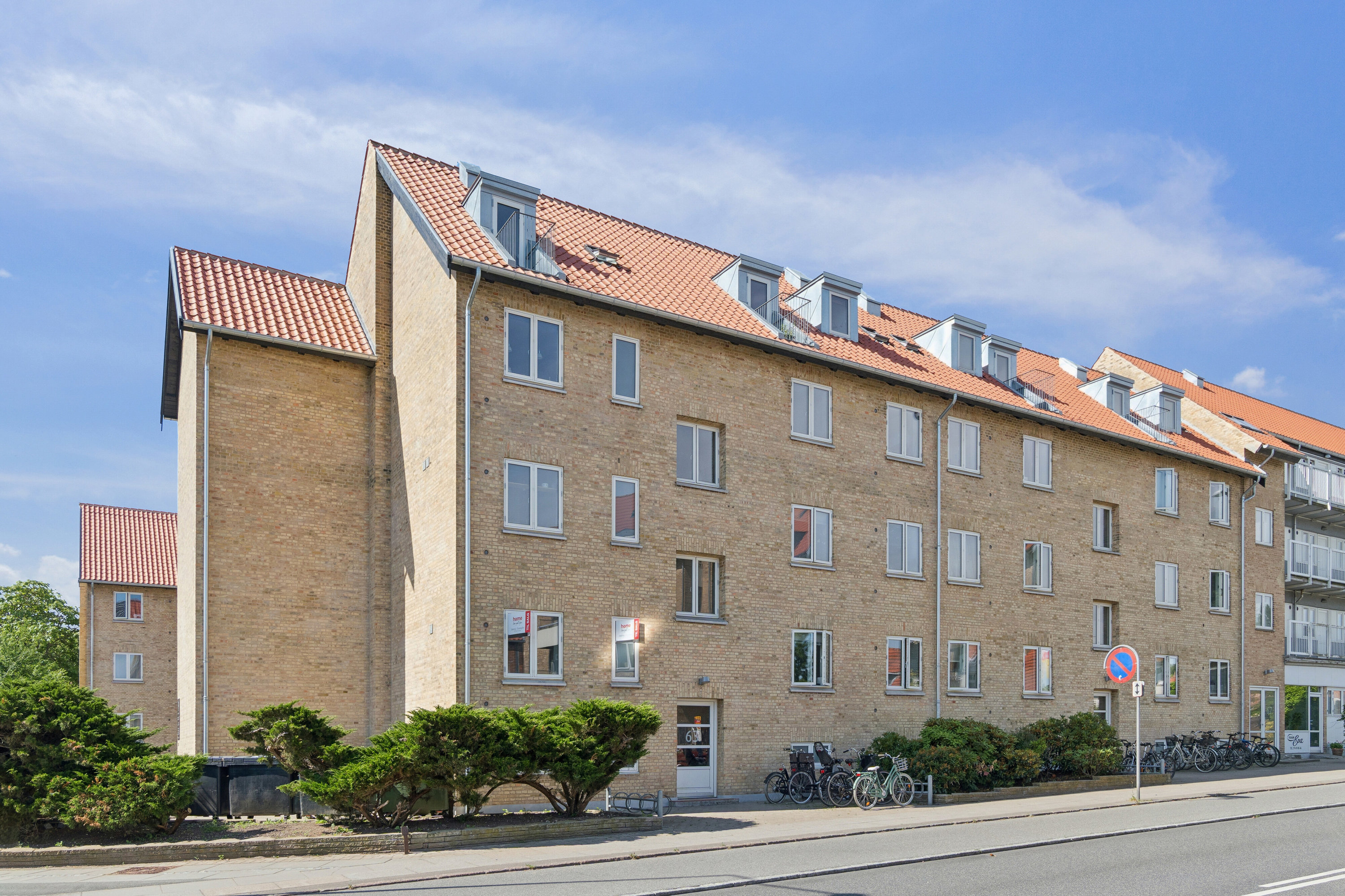 Ejerlejlighed på Gladsaxevej 63, 0. tv 2860 Søborg.