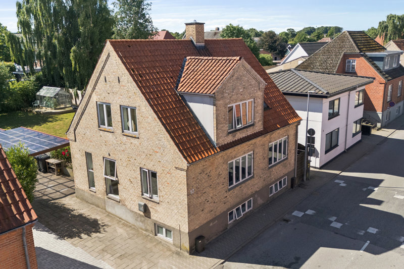 Property image number 2
