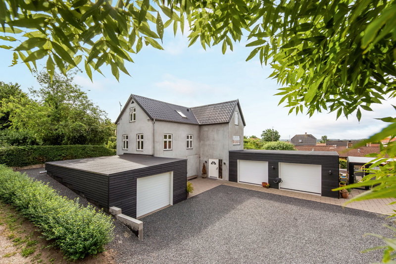 Property image number 2