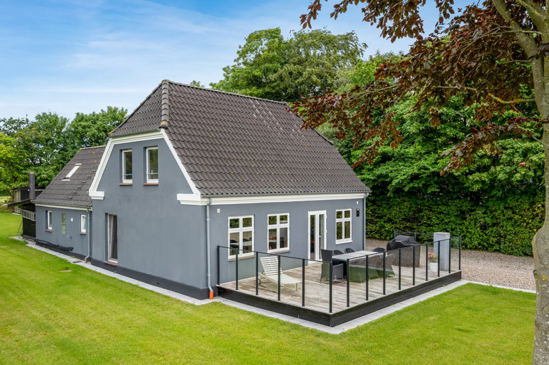 Property image number 2