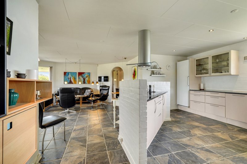 Property image number 8