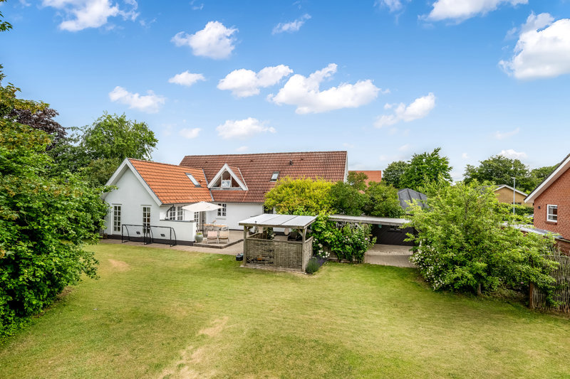 Property image number 2