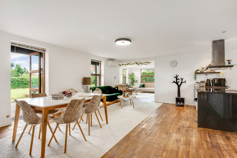 Property image number 8
