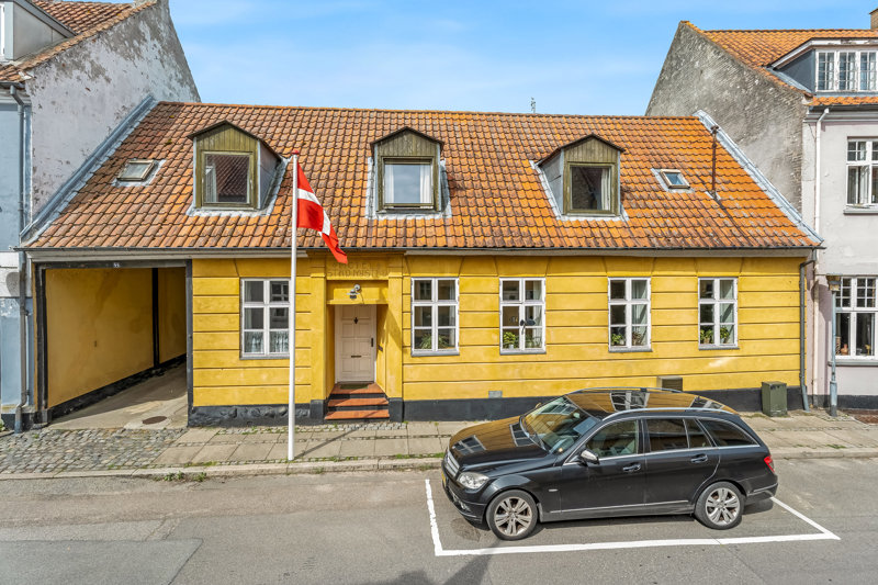 Property image number 2