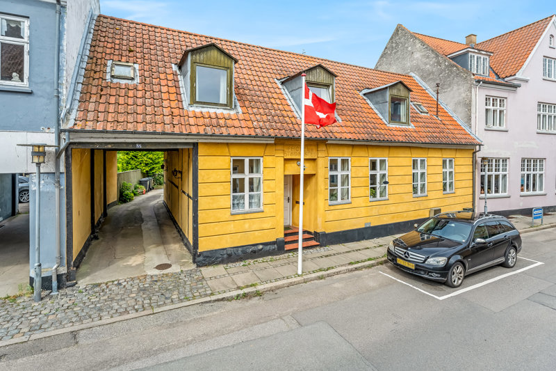 Property image number 1