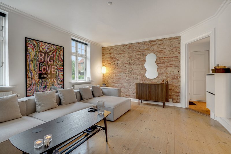Property image number 2