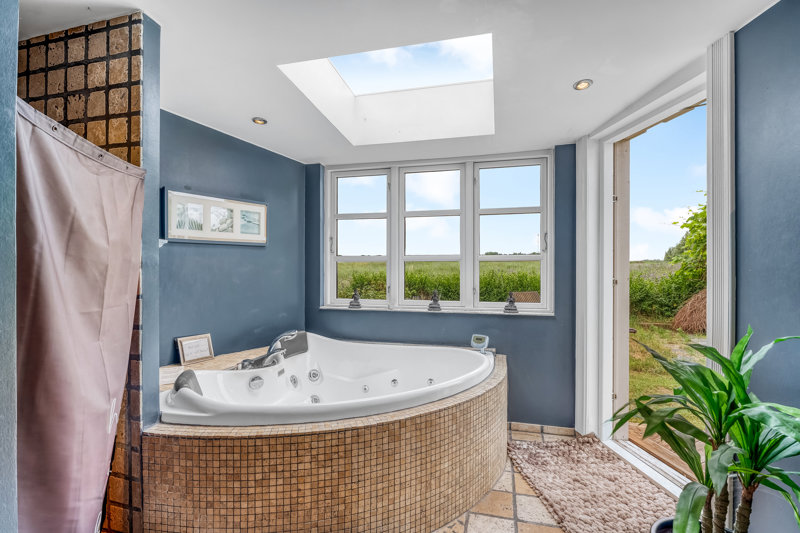 Property image number 8