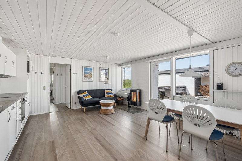 Property image number 2