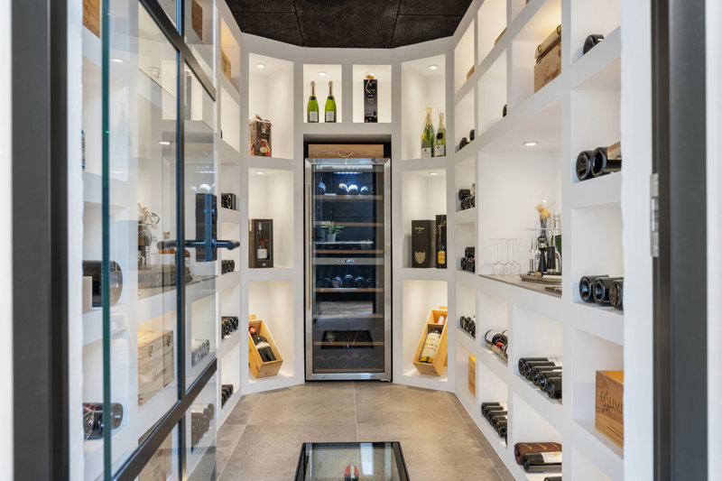 toggle-gallery-image