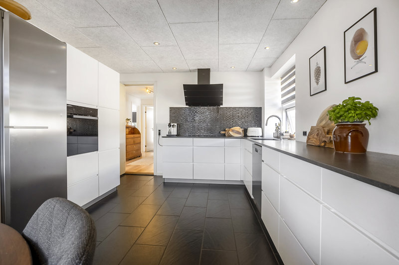 Property image number 2