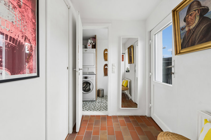 toggle-gallery-image