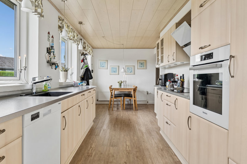Property image number 3