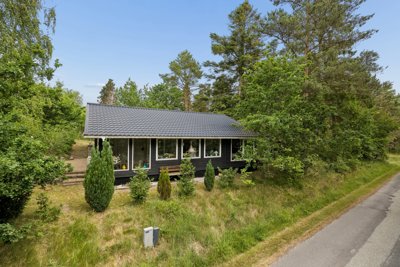 Hjelmkærvej 25