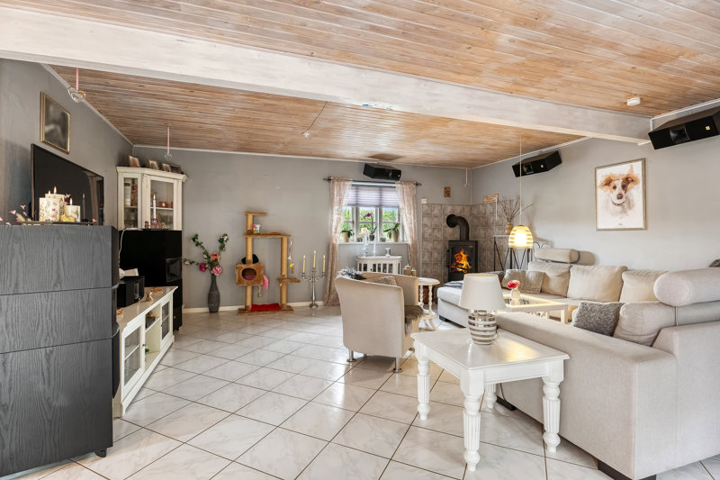 Property image number 5