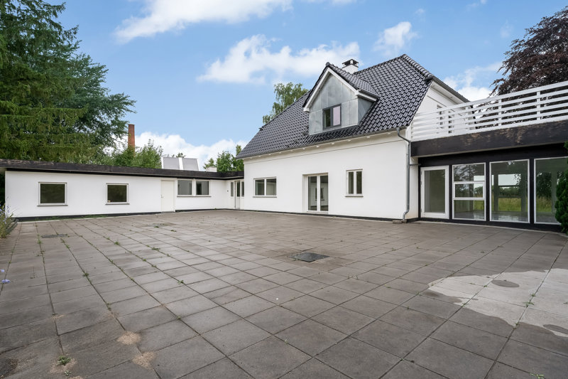 Property image number 2