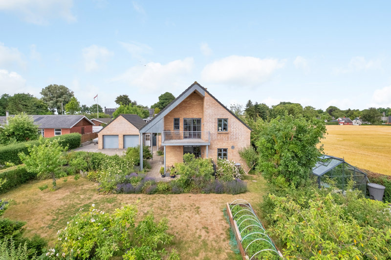Property image number 1