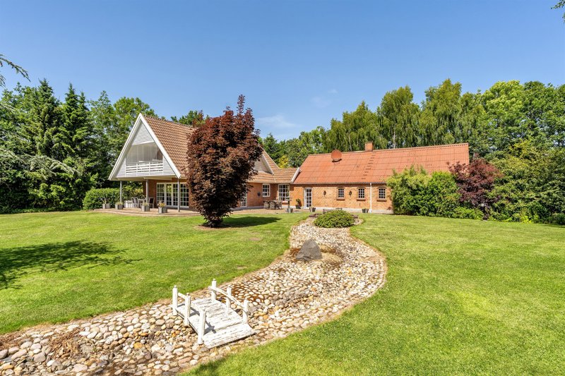 Property image number 1