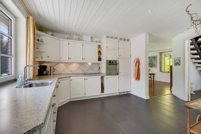 Property image number 8