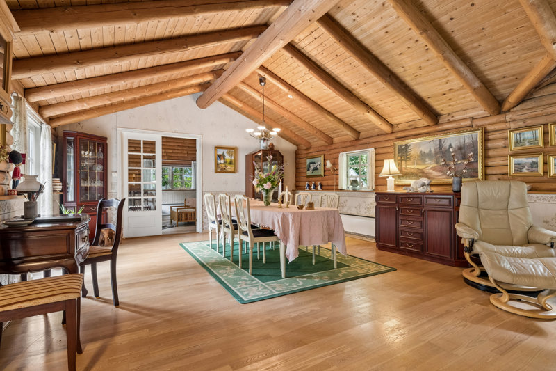 Property image number 8