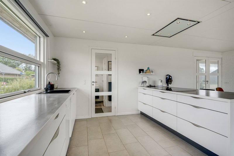 Property image number 2