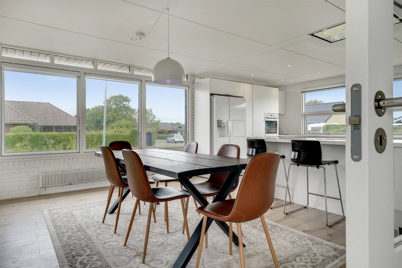 Property image number 6